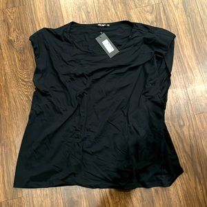 NWT Nasty Gal Black Plus Size Tee‎ size 24